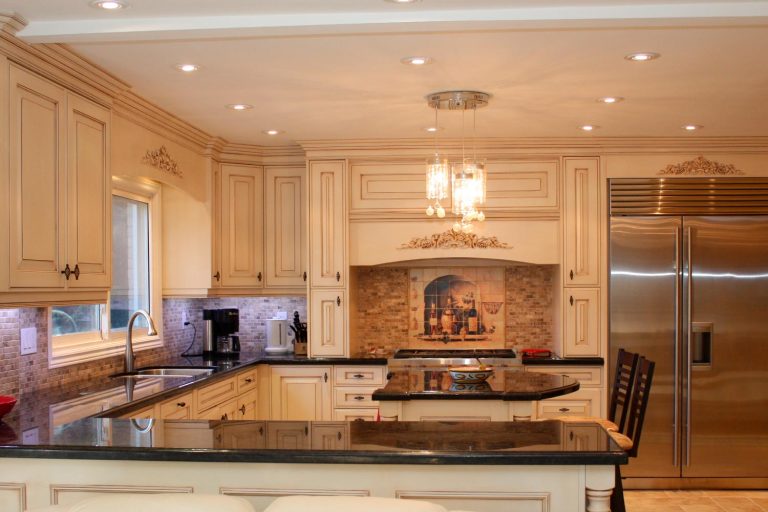 kitchen cabinets 1 768x512